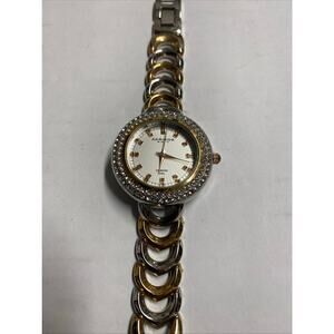 Akribos XXIV DIAMOND DIAL WOMENS 36mm AK804SS